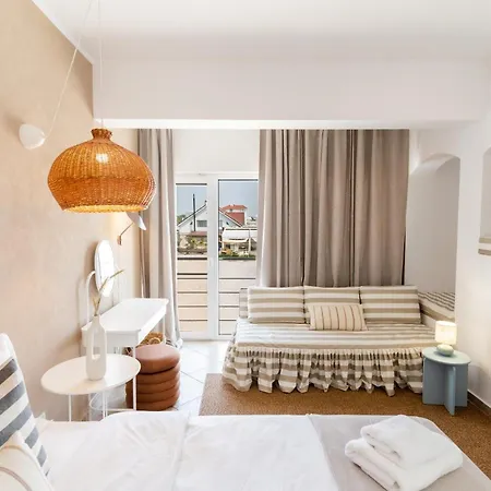 Rezident 3* إيفوري نورد