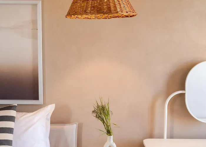 Rezident 3* إيفوري نورد